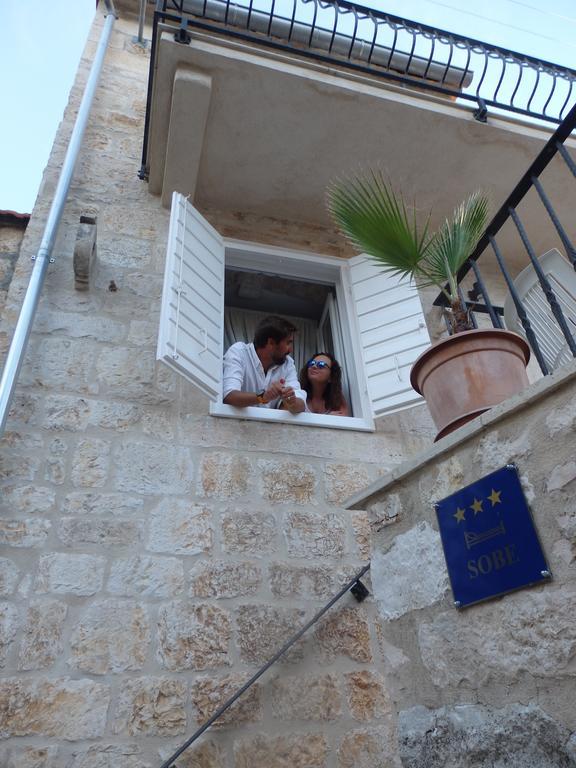 Guesthouse Torga Vis Exterior photo