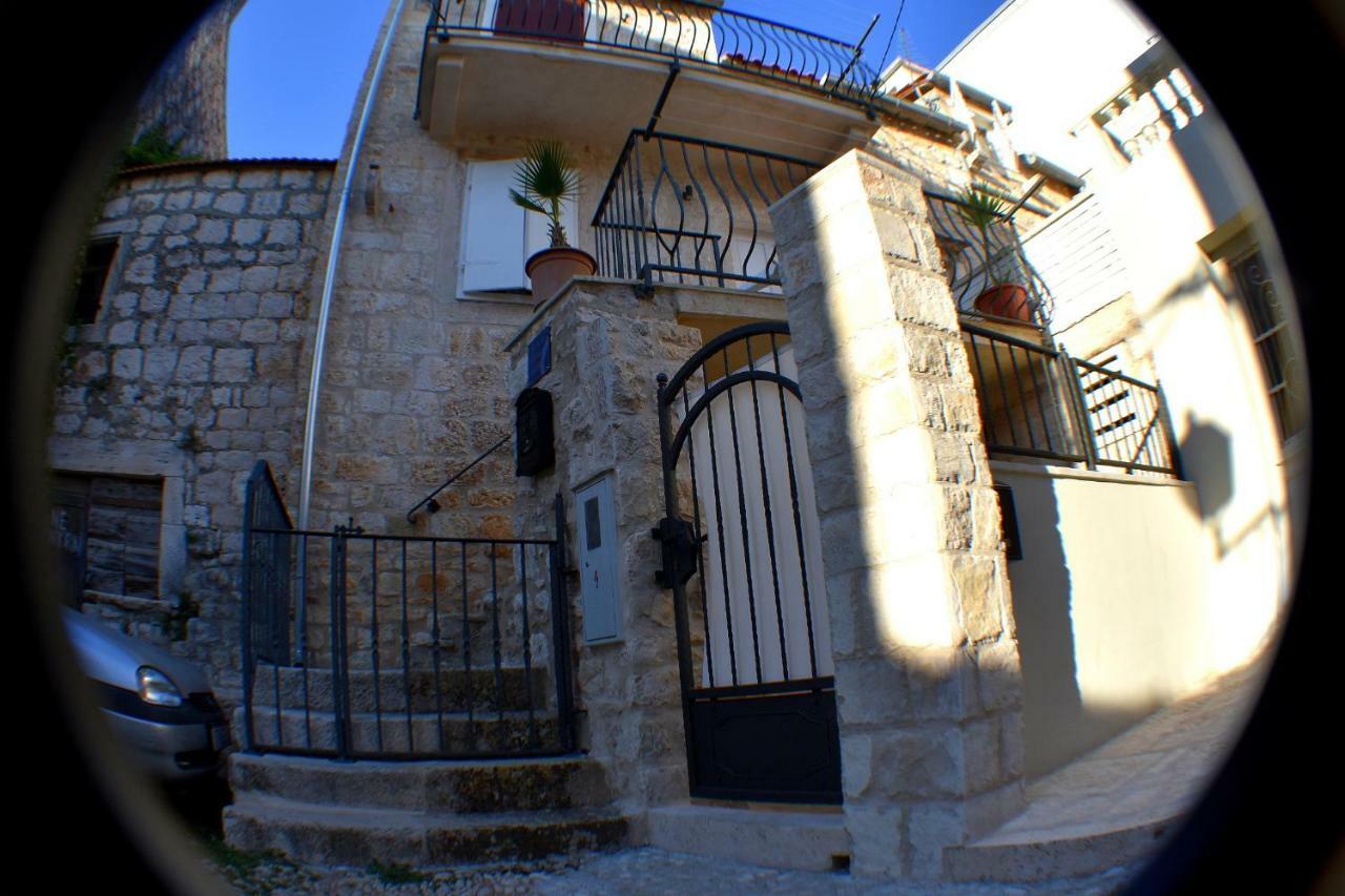 Guesthouse Torga Vis Exterior photo